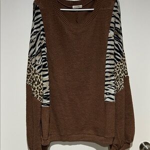 Chic Brown Animal Print Women's Sweater